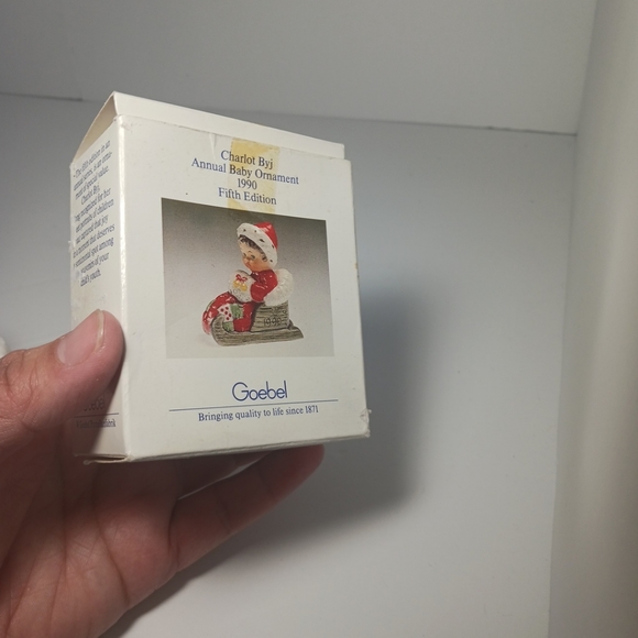 Vintage Goebel 1990 Annual Baby Santa On Sleigh Ornament #273 W. Germany - Picture 5 of 11